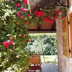 Semesterbostad Mit Schoenem Garten Und Sonnenterrasse By Interhome