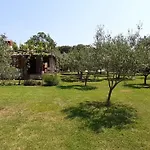펜션 Mit Schoenem Garten Und Sonnenterrasse By Interhome *